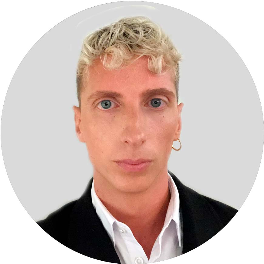 andrea.jpg